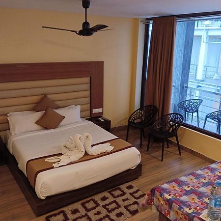 Royal Villa Beach Resort Govind Nagar Экстерьер фото